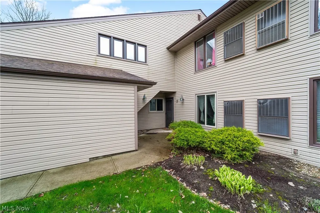 16555 Wren Rd Unit 1F