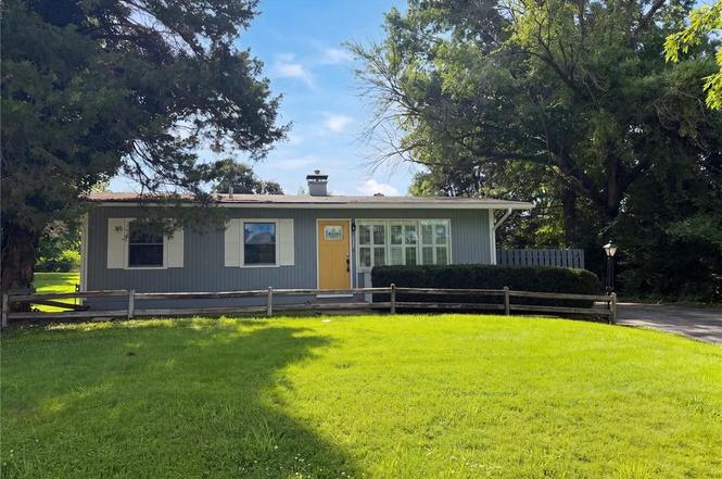 238 W Skyline Dr