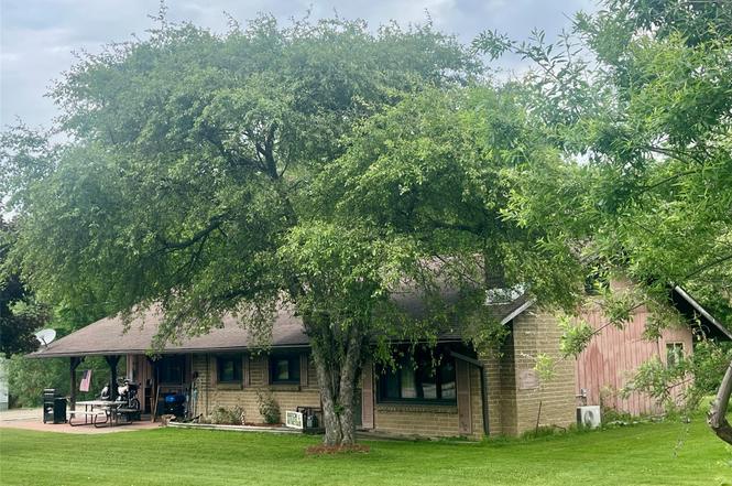 2403 Parker Ave