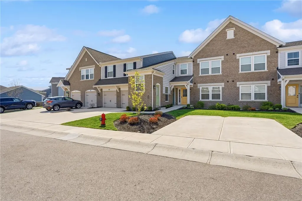 141 Old Pond Rd
