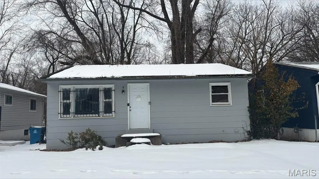 10235 Lord Dr