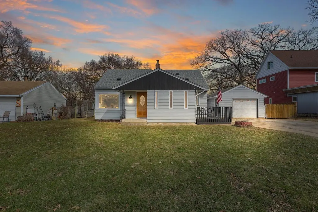 4755 Dominick Dr
