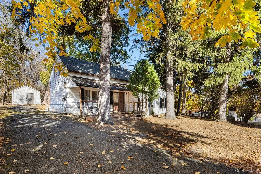 309 Willow Grove Rd