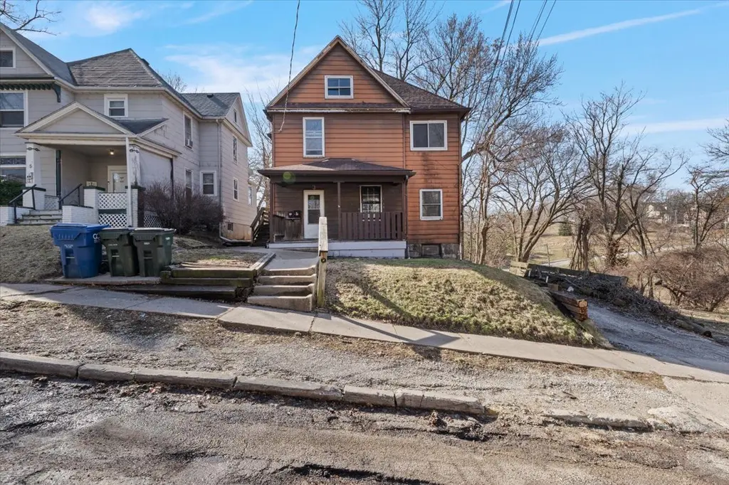 3 Riverview Pl