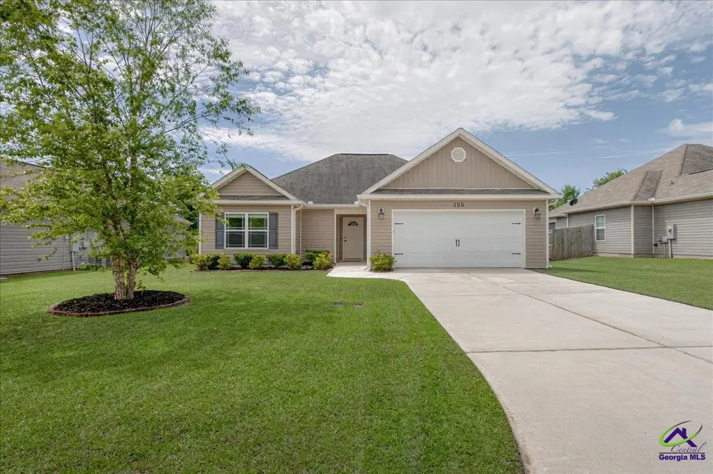125 Worchester Dr
