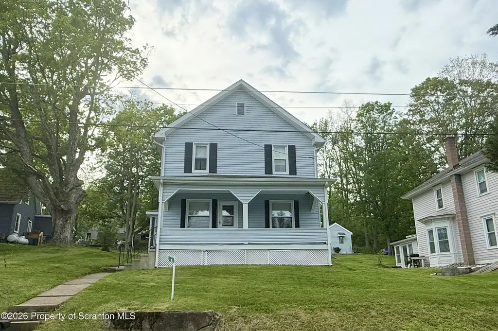 85 Darrow St