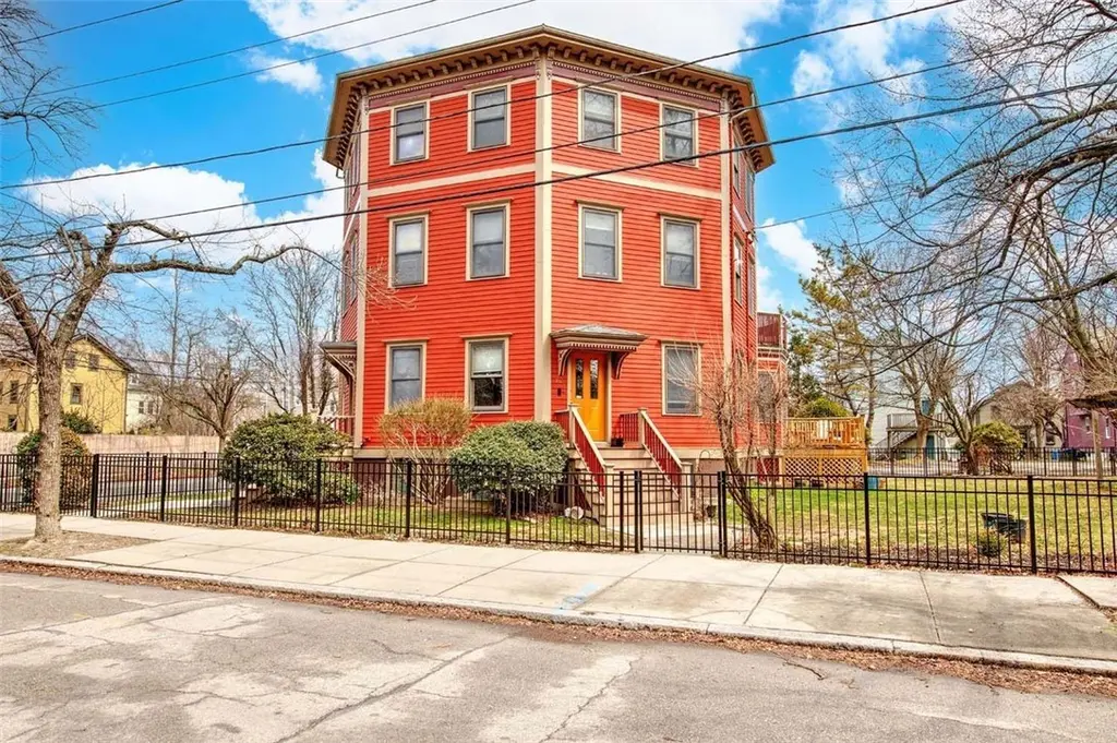 30 Division St #68