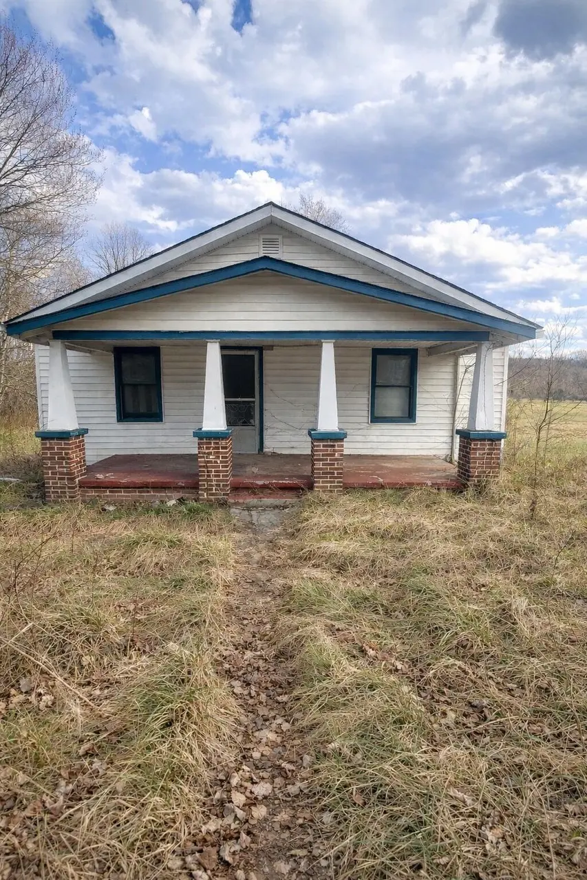 694 N Kentucky 830