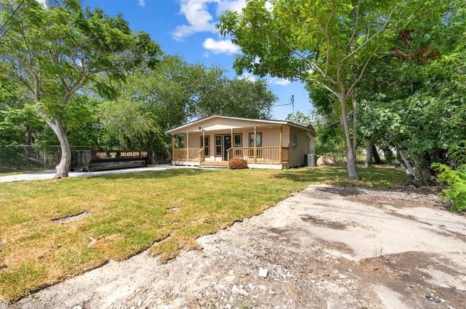 1105 S Clarkwood