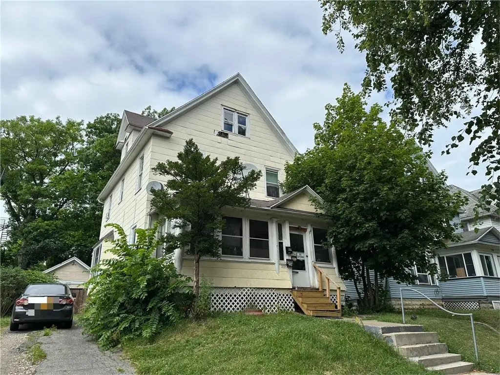 256 Augustine St