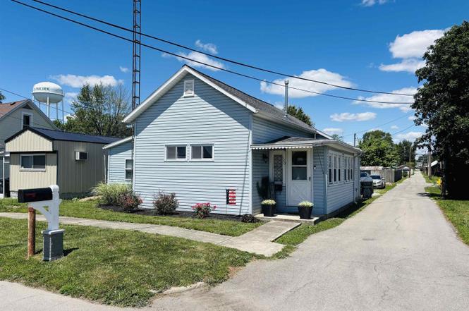 120 W Center St