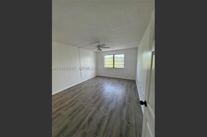 1225 NE 124th St Unit 46A