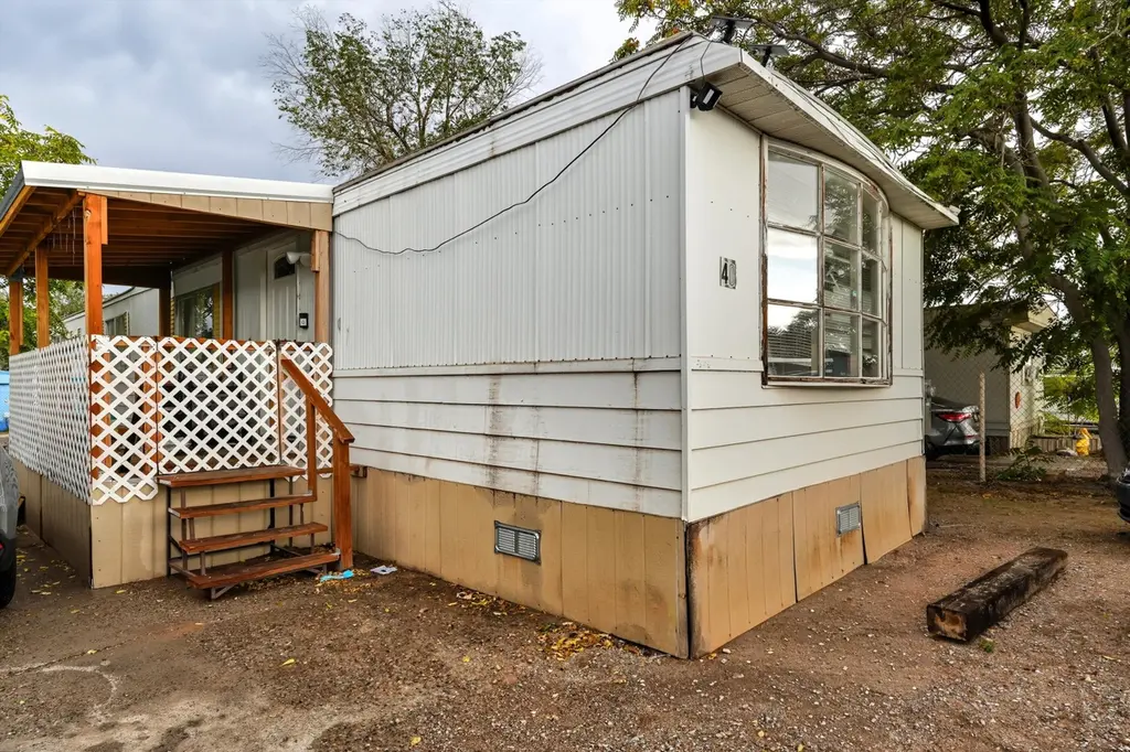 4301 Blake Rd SW Trlr 40