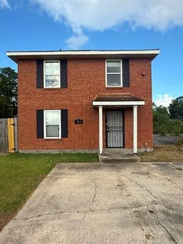 1410 Hendee St