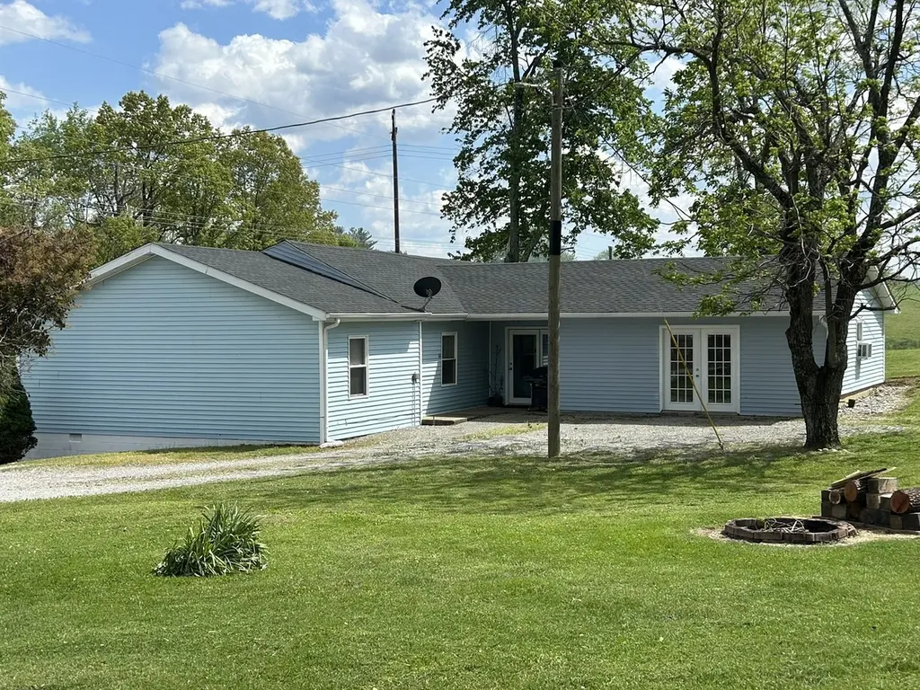 1 Bushwack Rd