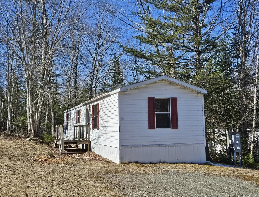 115 Penney Ln