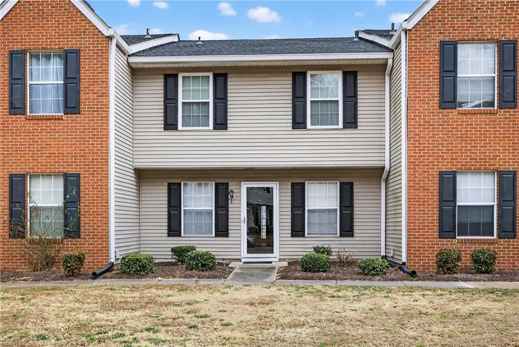 3529 Clover Meadows Dr