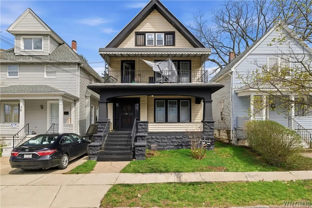 40 Wakefield Ave