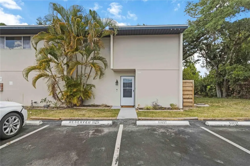 1125 Longfellow Way Unit 125-B