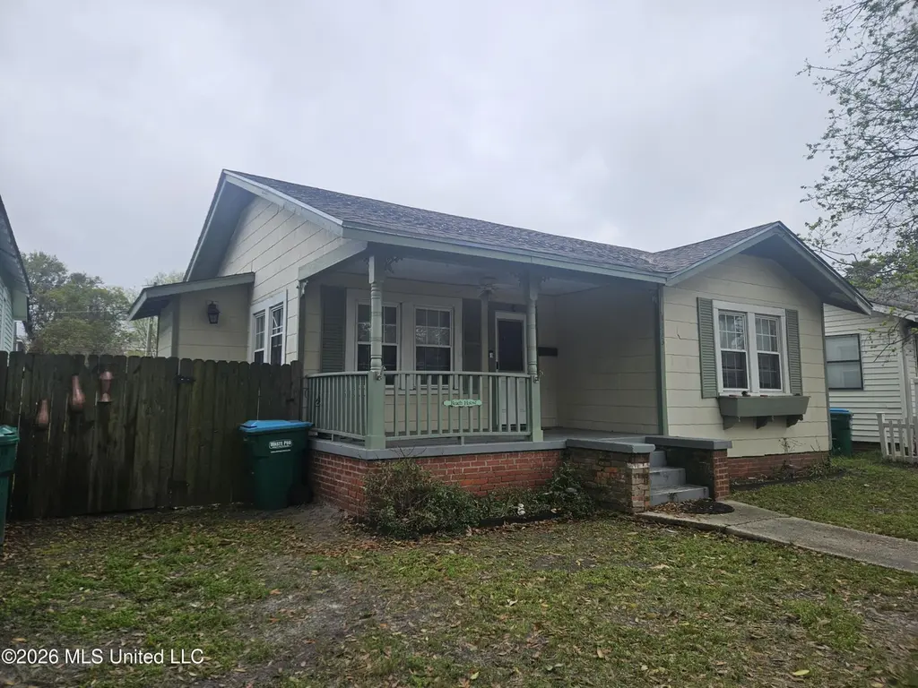 1113 32nd Ave