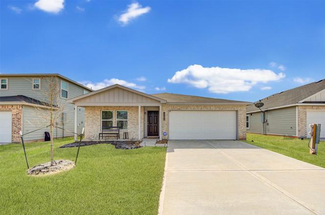 15694 Briar Forest Dr