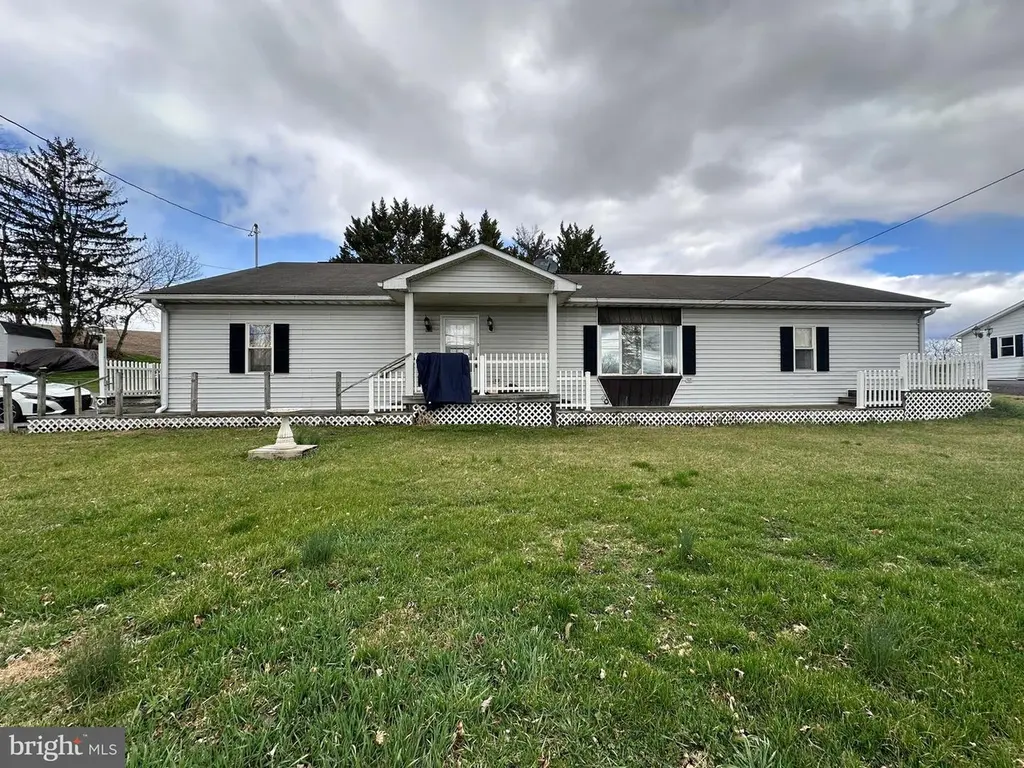 6395 Marsh Rd