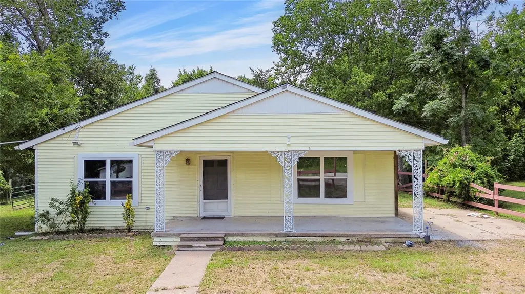 918 Martin Luther King Dr
