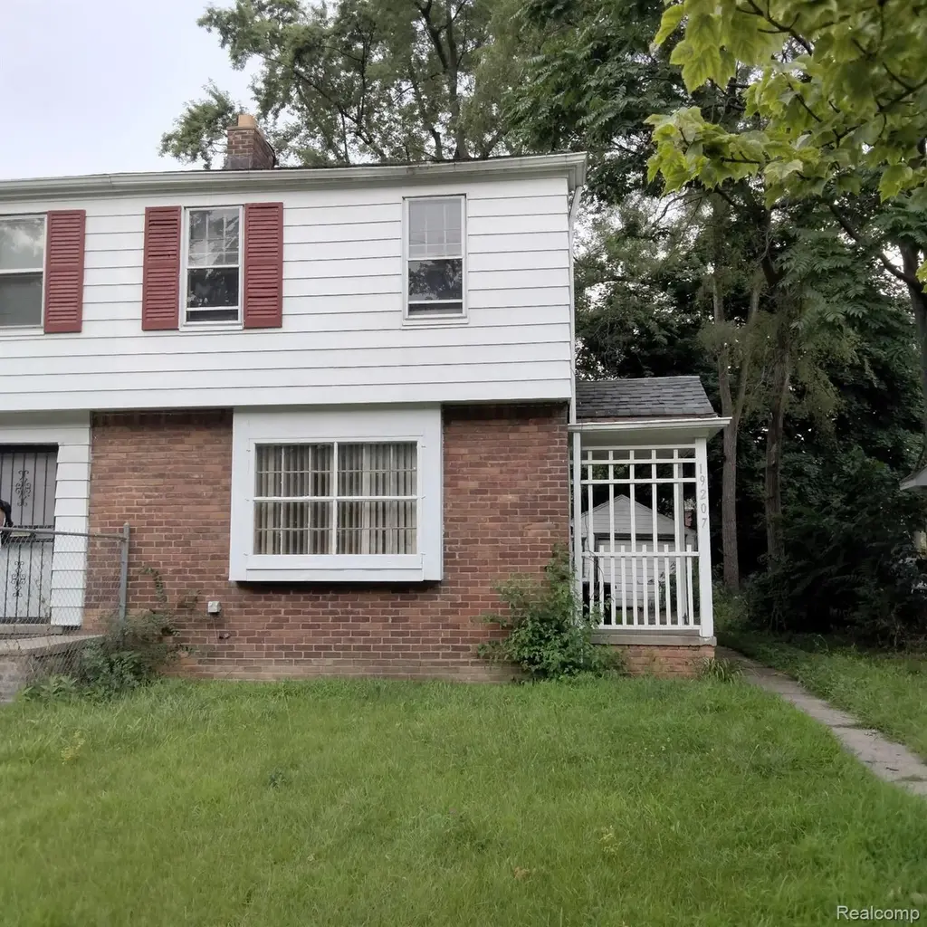 19207 Meyers Rd