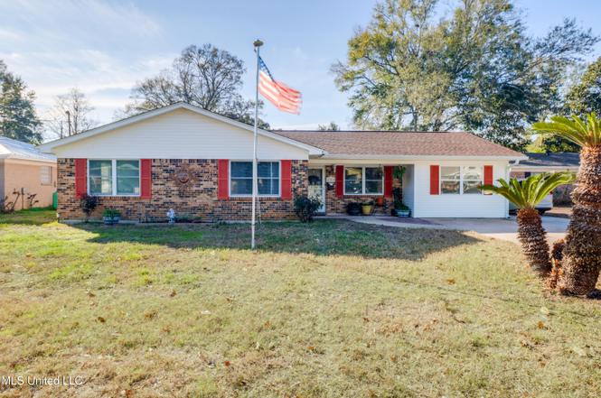 1713 James Madison Dr