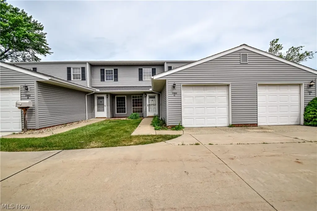 7982 Colonial Dr Unit C