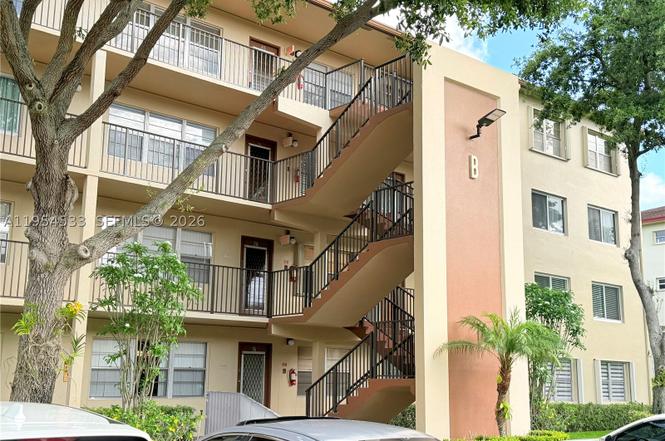 850 SW 133rd Ter Unit 416B