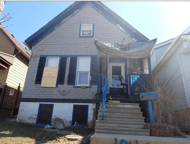 1946 S 12th St