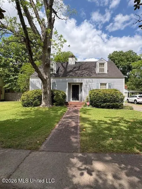 431 School St