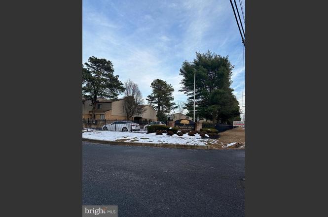 1801 Egg Harbor Rd #105