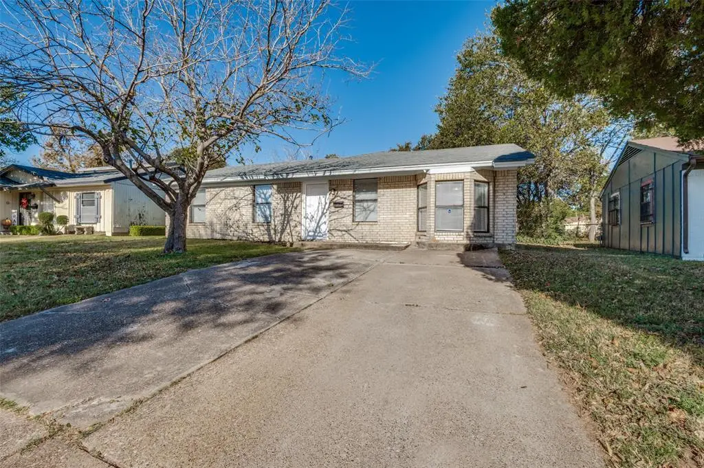 3919 Mehalia Dr