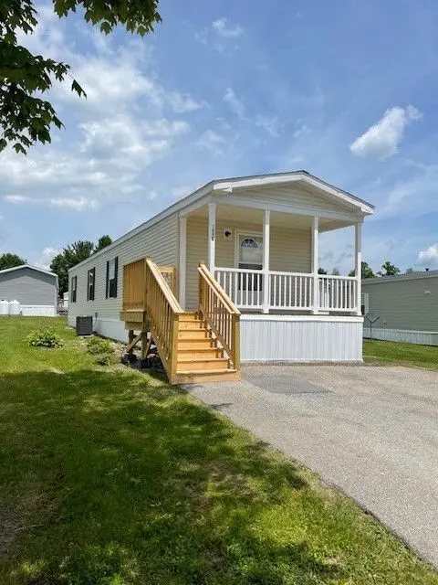 109 Easy St