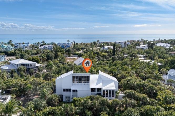 479 Lagoon Dr