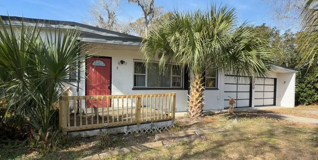 2030 Magnolia Ave