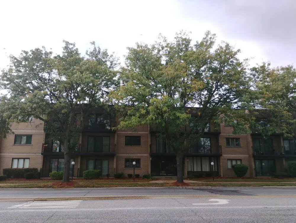 10002 S Pulaski Rd