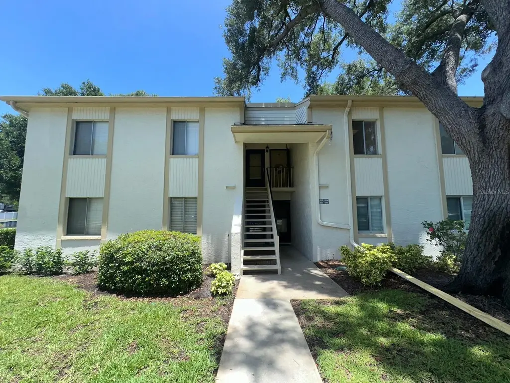 201 Palmetto Ct #201