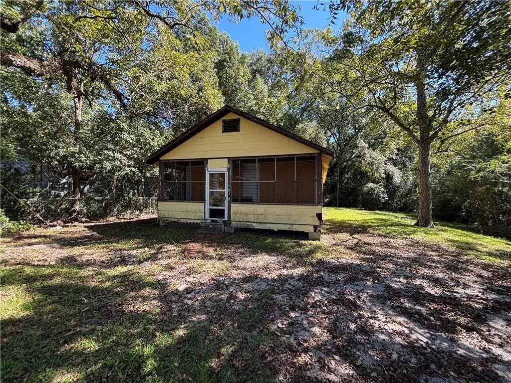 1705 Wolf Ridge Rd