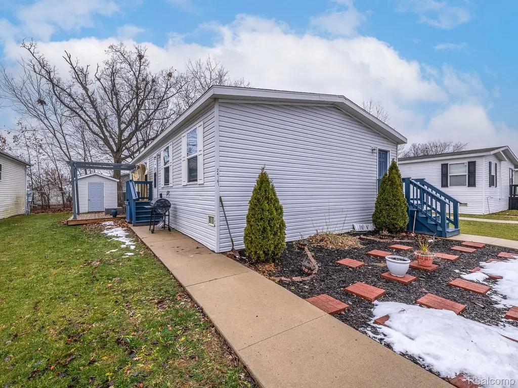 24161 Senate Dr