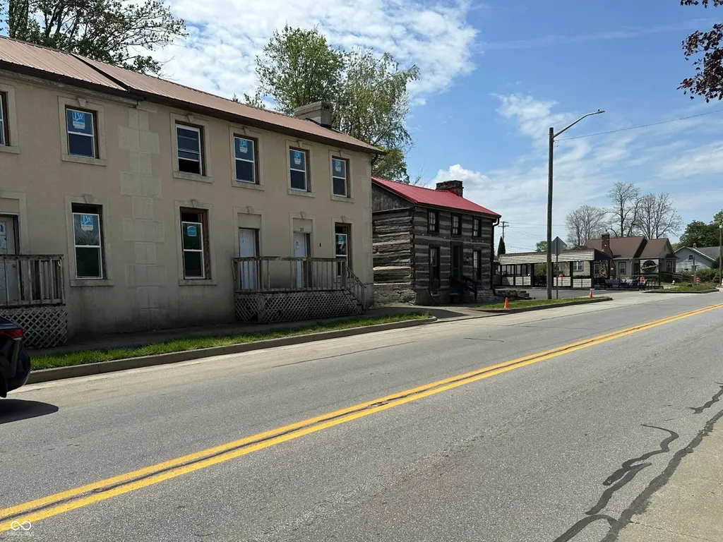 85 E 91 State Highway 3