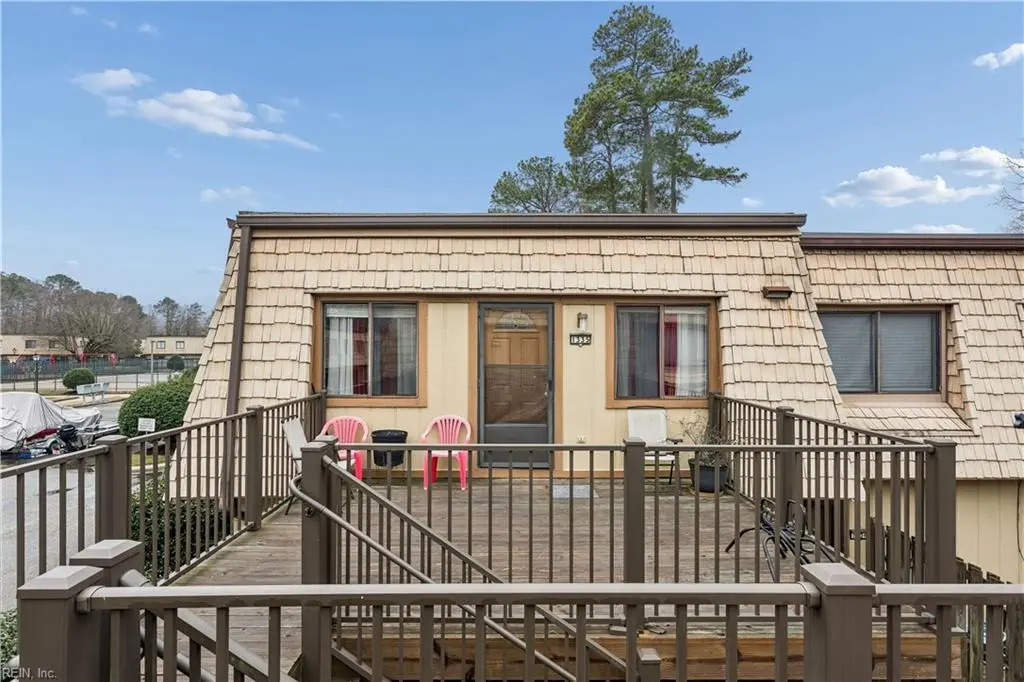 1335 Granada Ct