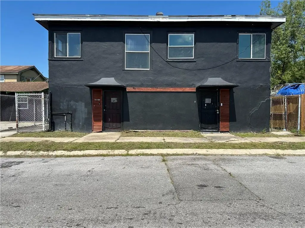 2055 Duels St
