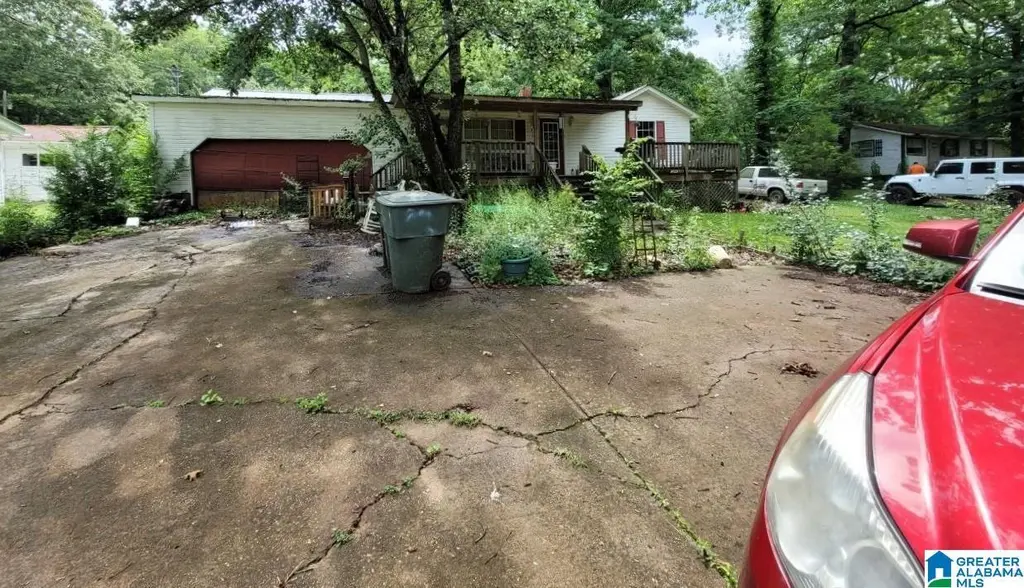 629 Long Hollow Rd
