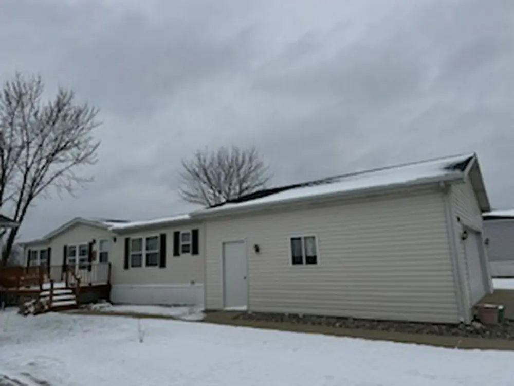 1348 John Ross Dr