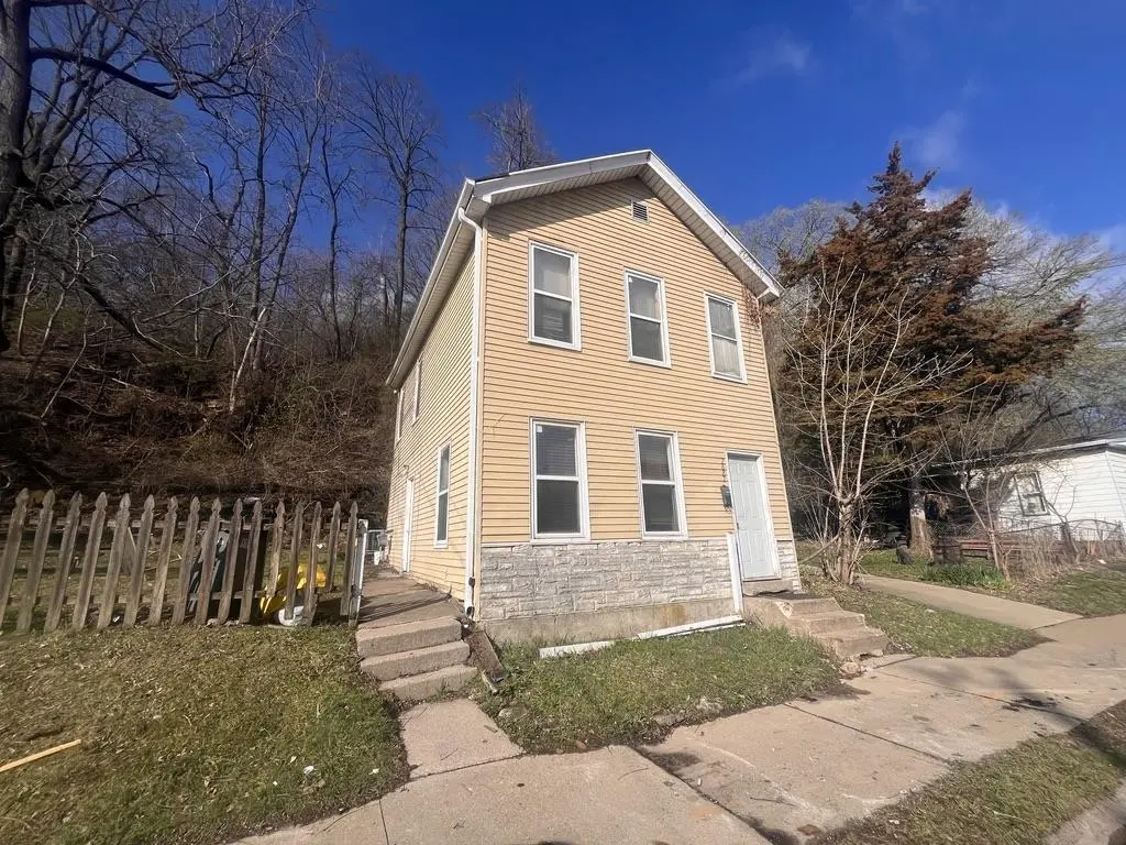 2687 Central Ave