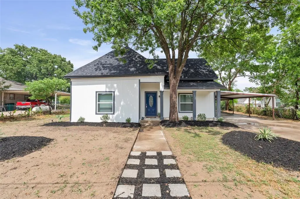 407 Pine Ln