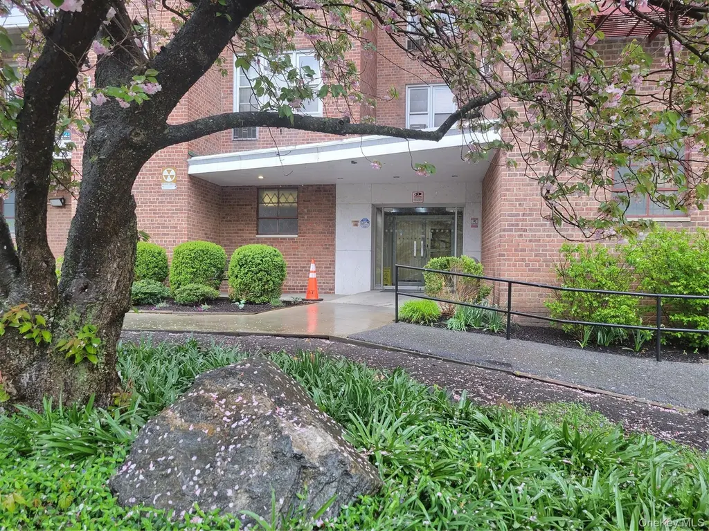 245 Rumsey Rd Unit 7B